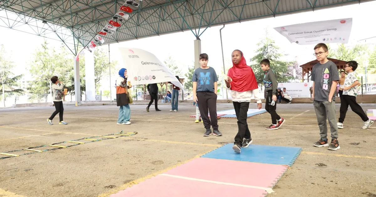 ankara keciorende sokak oyunlari hayat buldu vrYZpH1C