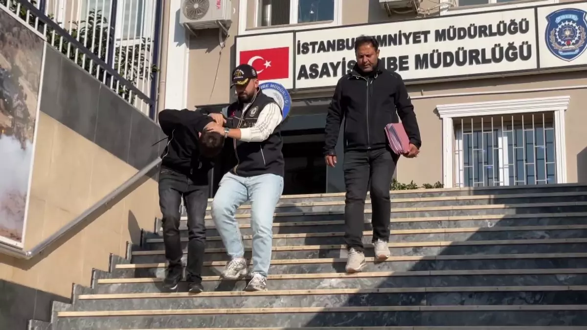 buyukcekmecede hirsizlik suphelileri yakalandi CeYCAYMH.jpg