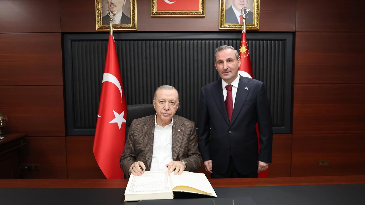 erdogandan sultanbeyli belediye baskani tombasa ziyaret u8IDy4Zg
