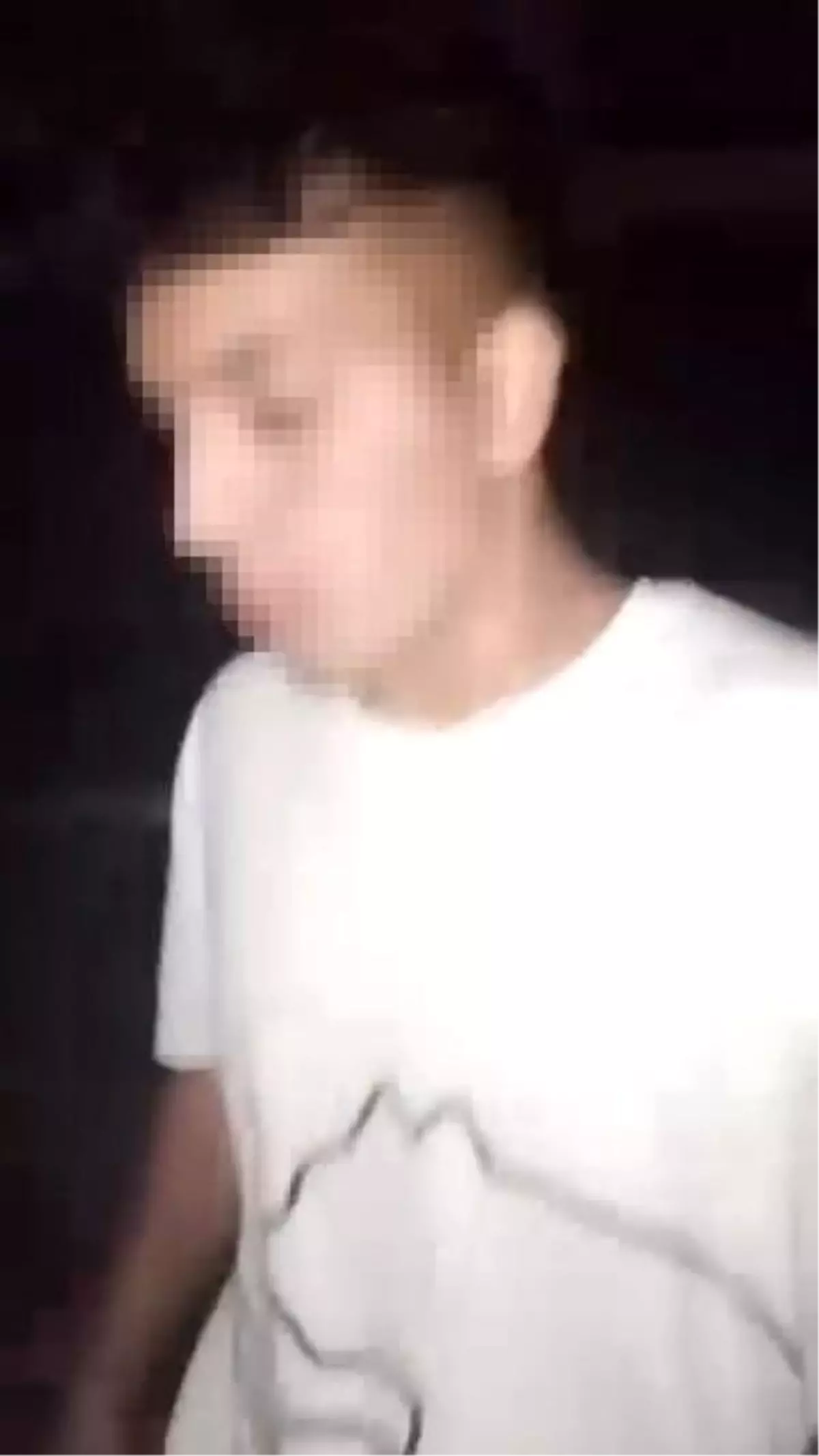 kiz meselesi yuzunden kavga bir genc tutuklandi b7xfa42V