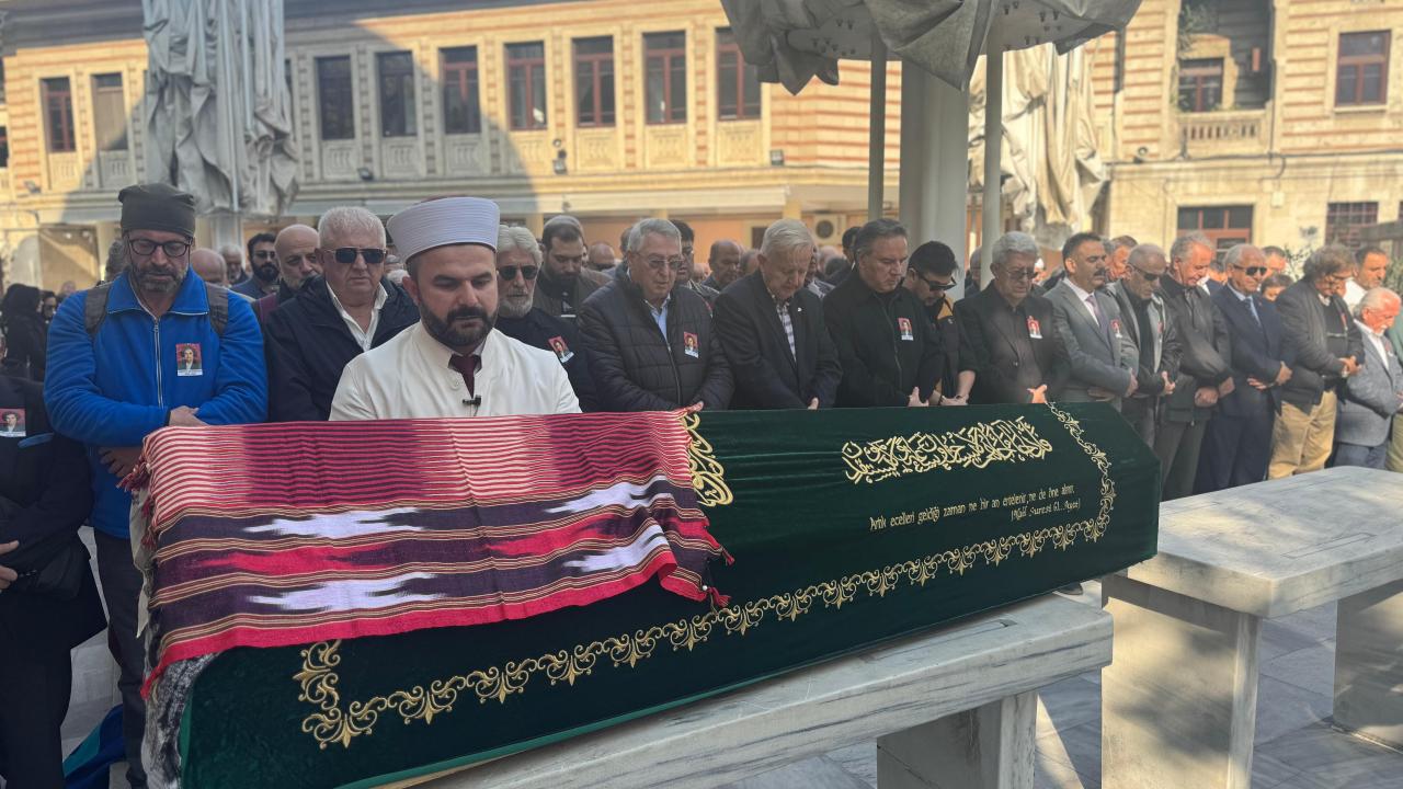 usta sanatci suheyla altmisdort son yolculuguna ugurlandi wyaP3Cqq.jpg