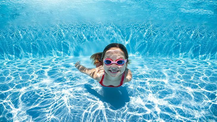 Yaz herkesi mutlu etmiyor tatil baskisi ve sosyal medya ruh sagligini zorlayabiliyor ErMIdjKn